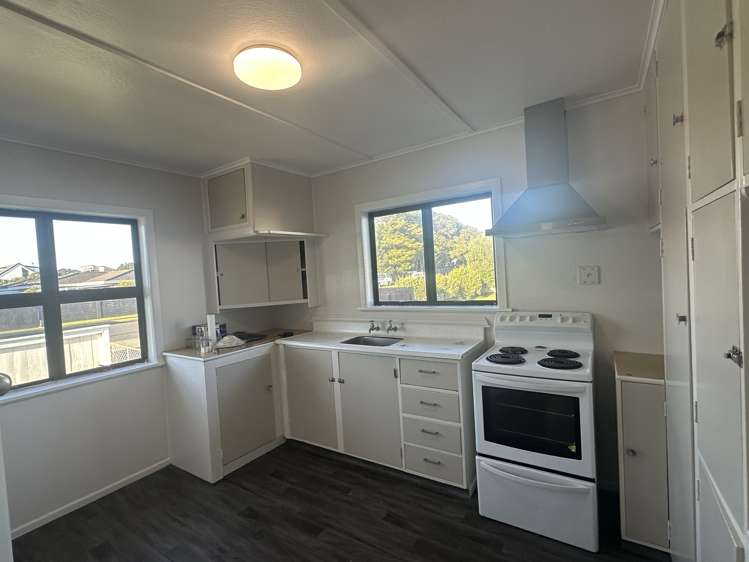 6 Lodge Ave Mount Maunganui_3