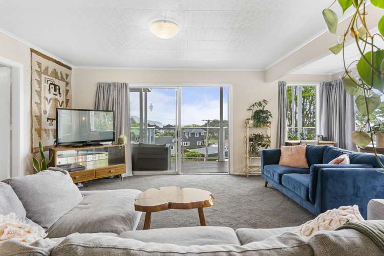 19 Trotter Avenue Waiomu_15