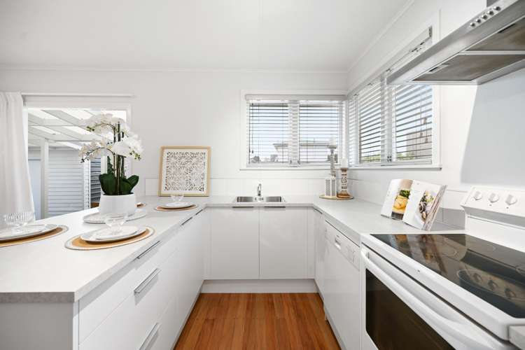 64 Aurora Terrace Hillcrest_11