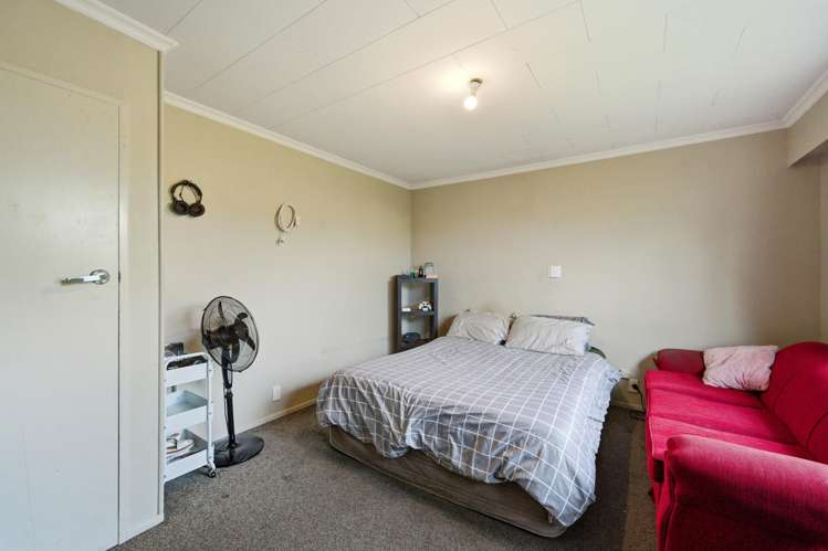 199 Pomona Street Strathern_13