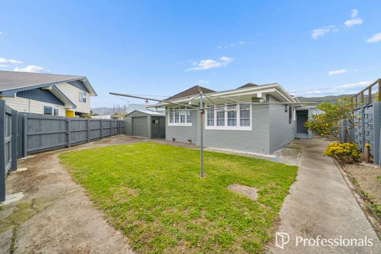 15 Naenae Road Naenae_15