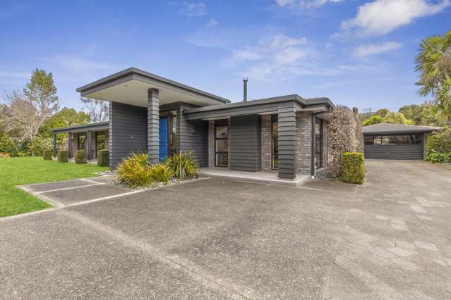 Hidden Gem with Park-Like Grounds & Inground Pool