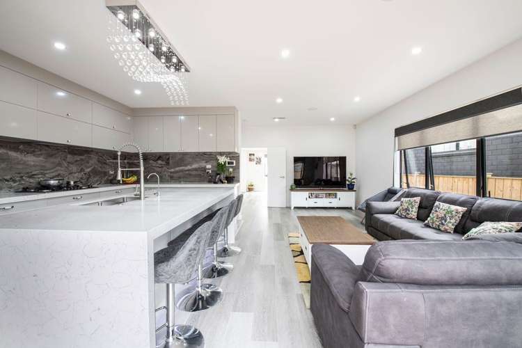 41 Tims Crescent Flat Bush_7