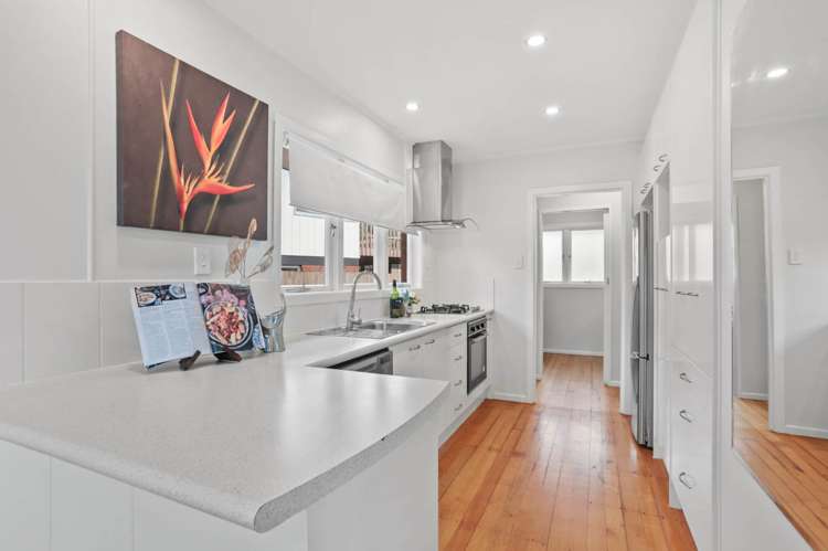 14 Fickling Avenue Mount Roskill_9