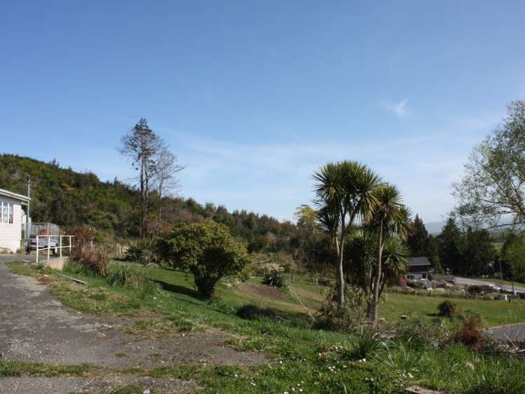 8 Old Coach Road Kaitangata_21