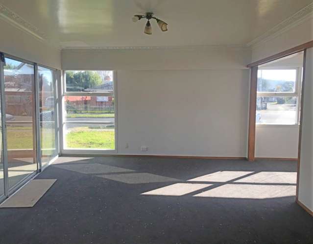 9 Lynette Place Mangere_4