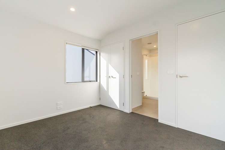 2/55 Opawa Road Waltham_8