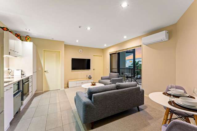 B104/525 East Coast Road Browns Bay_4