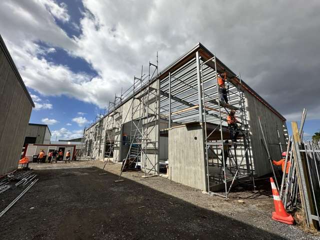 781 Te Atatu Road Te Atatu Peninsula_1