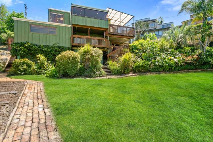 961 East Coast Road Torbay_16