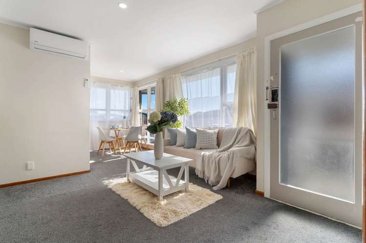 3/295A Blockhouse Bay Road Avondale_1