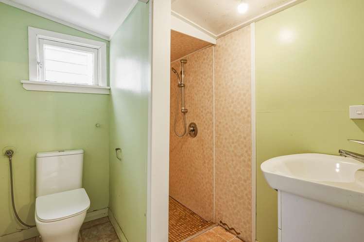 7 Hawea Street Ravensbourne_14