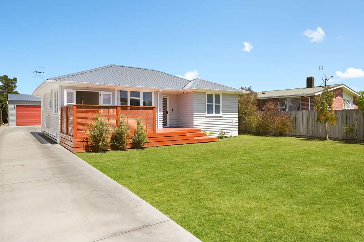 8 Aspiring Crescent_0