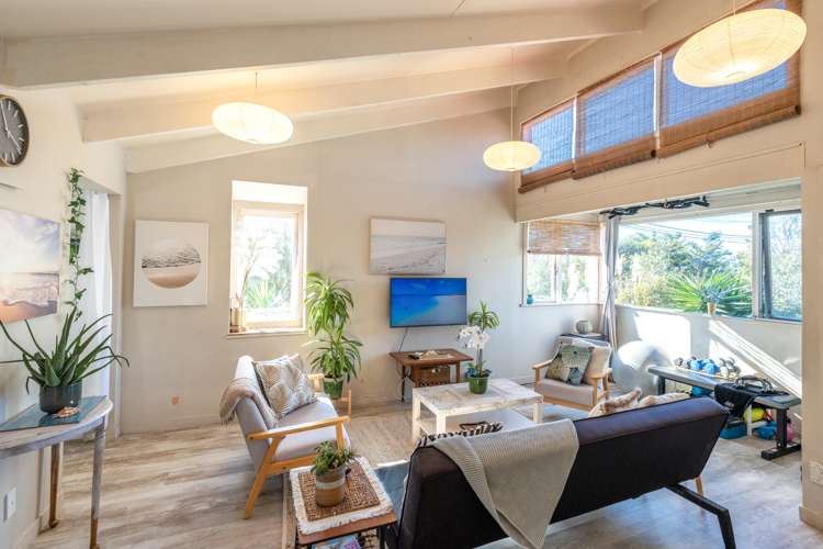 1 Ridge Road Oneroa_8