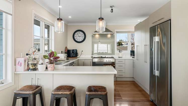 48 Torkar Road Clarks Beach_5