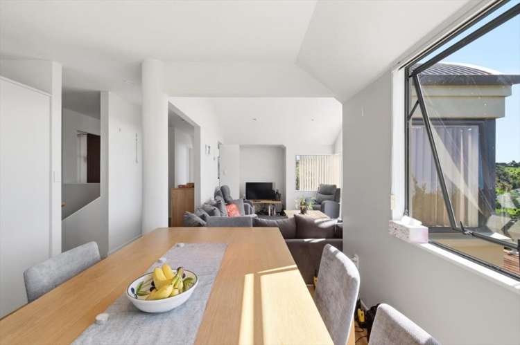 9 Astor Place Welcome Bay_14