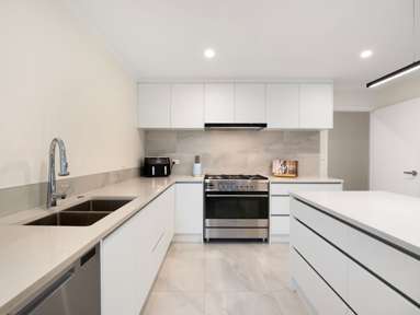19 Lloyd Crescent_1