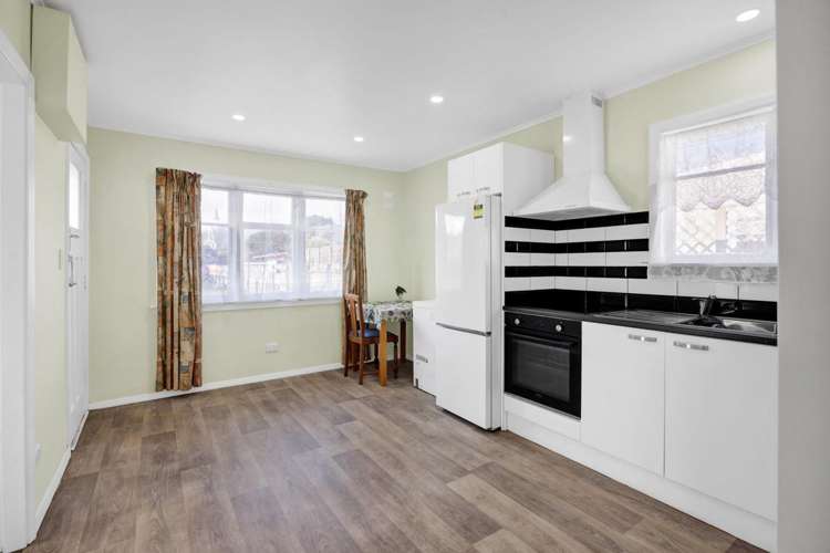 16 Grey Street Hawera_2