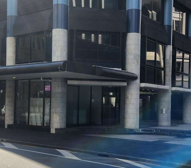 Ground 1/95 Cutsomhouse Quay Wellington Central_2