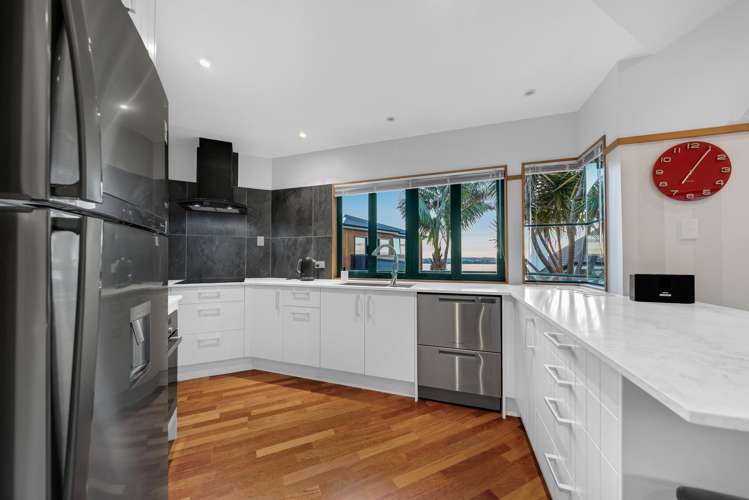 45B Takutai Avenue Half Moon Bay_10