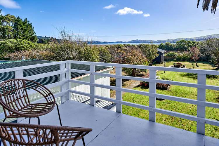 25 Paekakariki Hill Road Pauatahanui Porirua City Houses for Sale