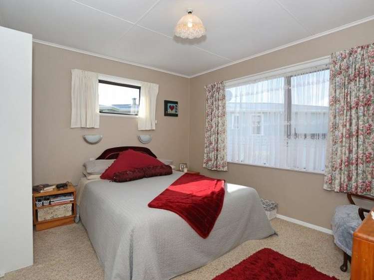 4 Montgomery Street Feilding_15