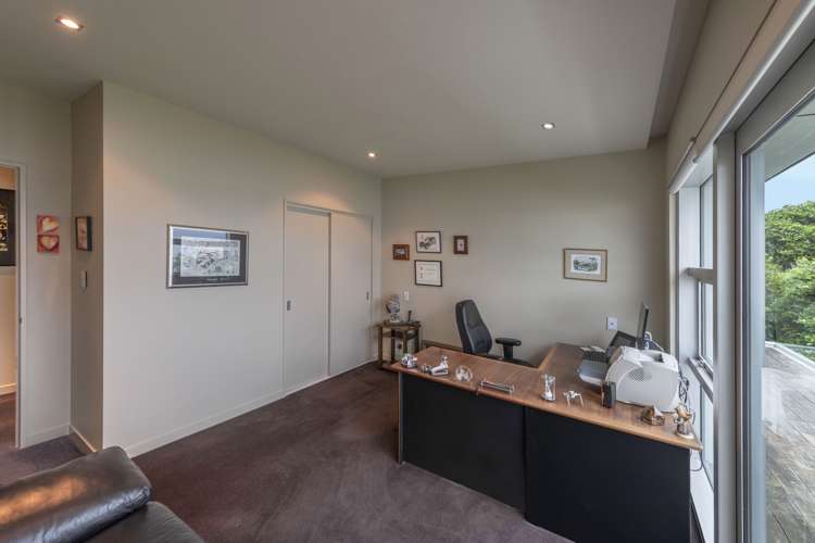 15 Sovereign Point Kaiwharawhara_14