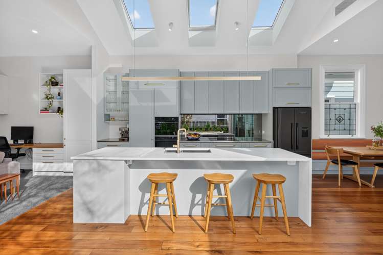 42 Bolton Street Petone_9
