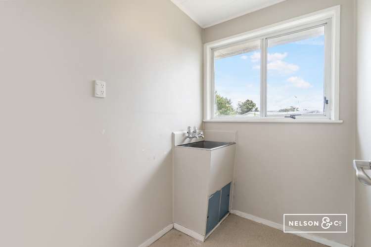 6 Benmore Place Manurewa_9