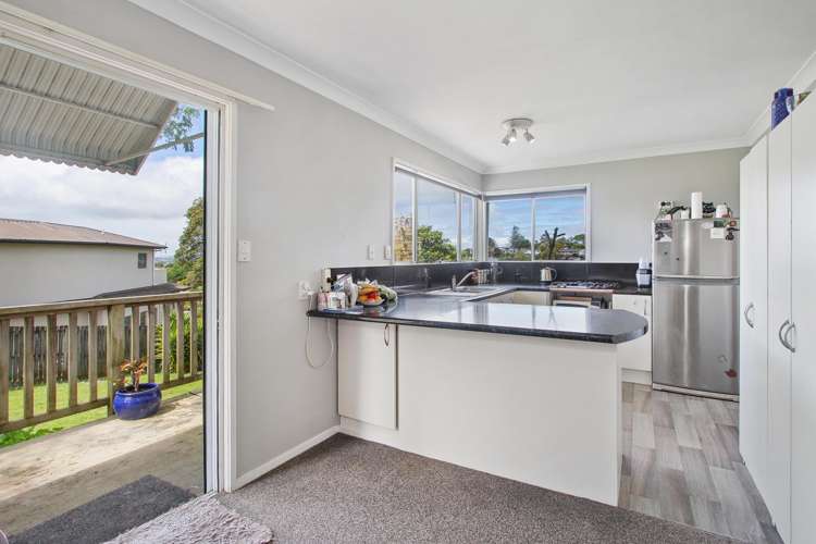 2/57 Coronation Road Hillcrest_10