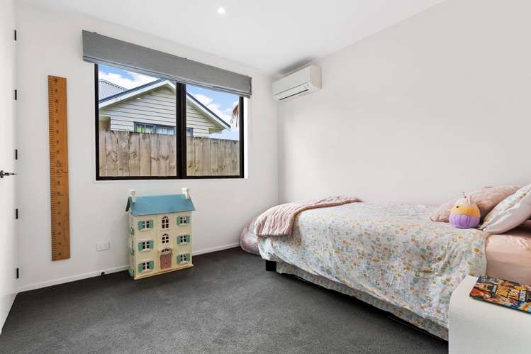 442A West Coast Road Glen Eden_13