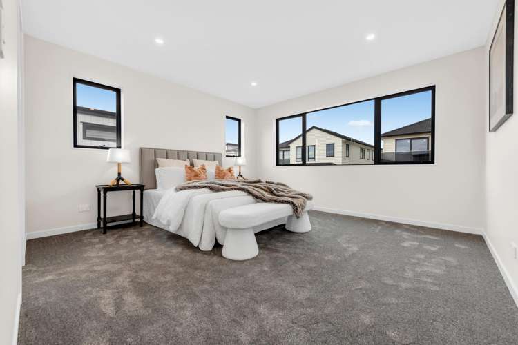 10 Mill Hill Close Flat Bush_26