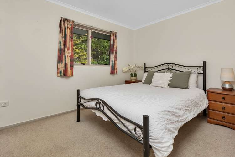 86 Main Road Kauri_12