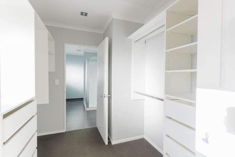 11 Yarnbrook Grove Churton Park_17