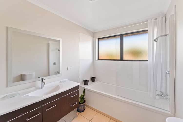 396 Suffolk Road Stoke_16