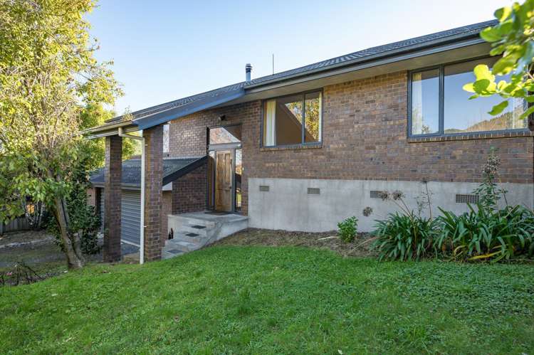 70 Olympus Way Richmond_1