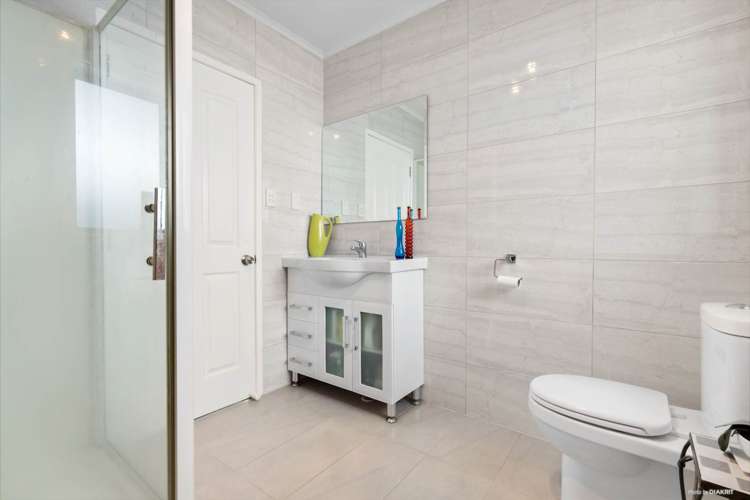 536 Monument Road Clevedon_12