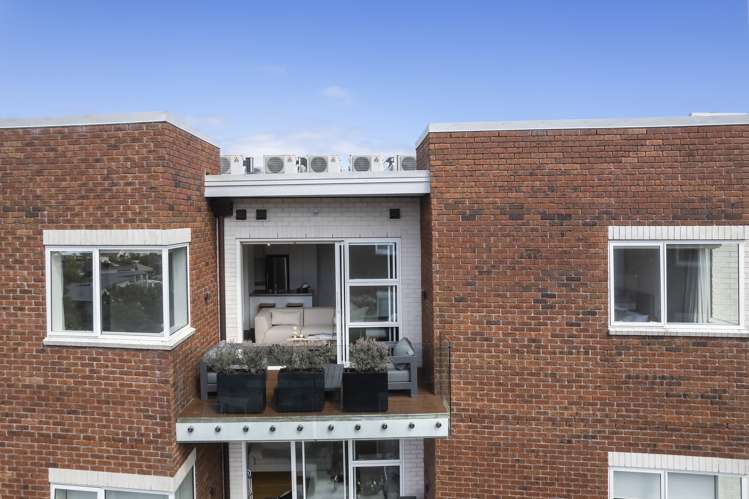 305/64 Surrey Crescent Grey Lynn_12