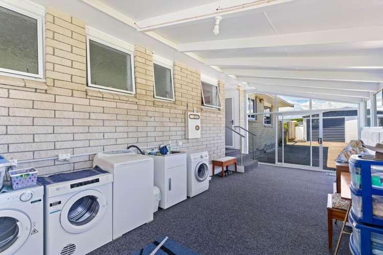 291 Manutahi Road Lepperton_17