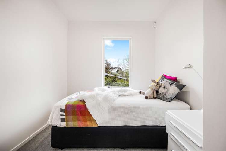 6/199 Birdwood Road Massey_23