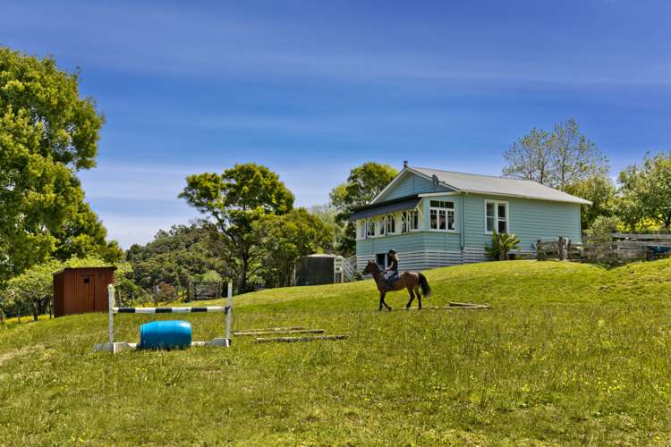 166 Gervin Road Wainui_18