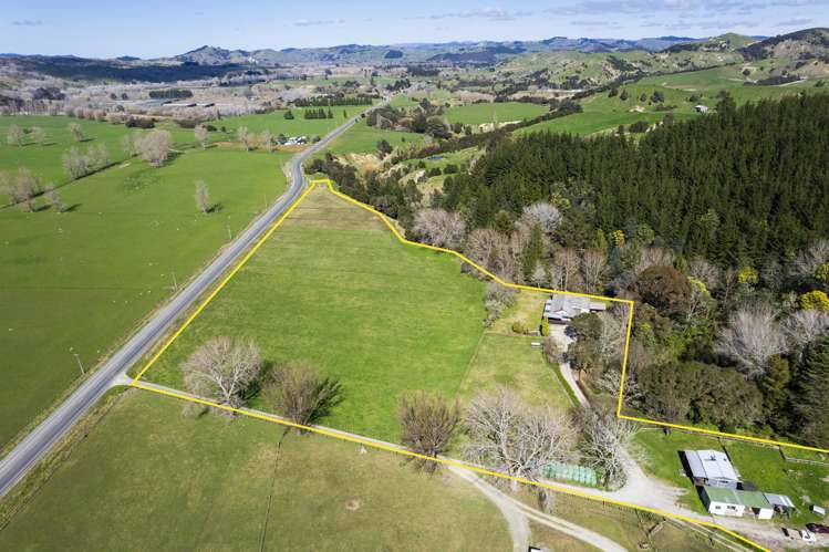 741 Whatatutu Road Te Karaka_19