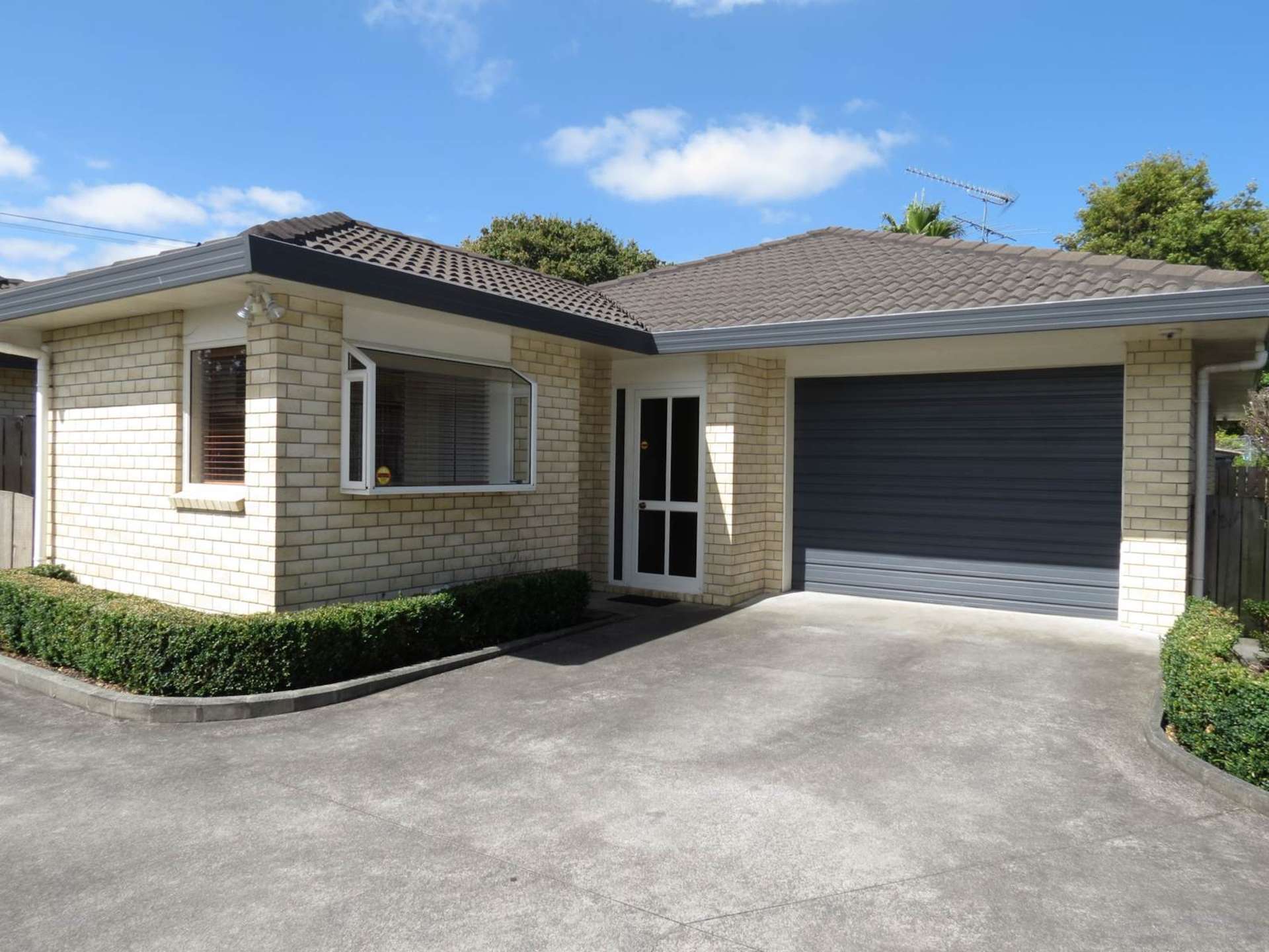 2/35 Onslow Road Papakura_0