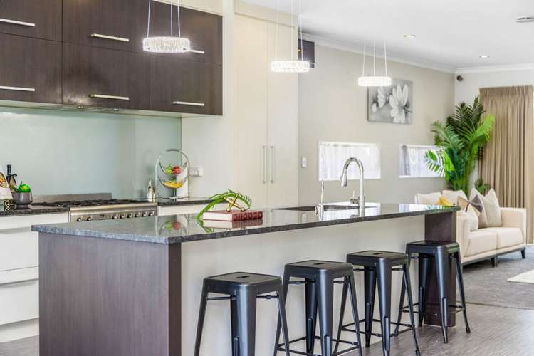 8 Andy Crescent Flat Bush_23