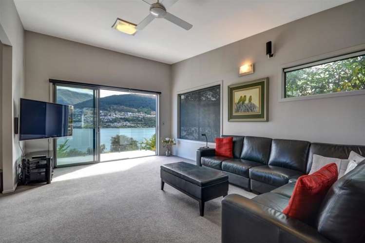 630 Peninsula Road Kelvin Heights_5