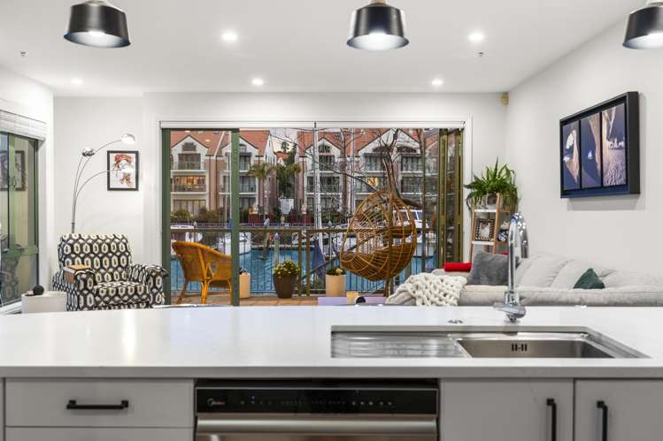41 Waterside Crescent_2