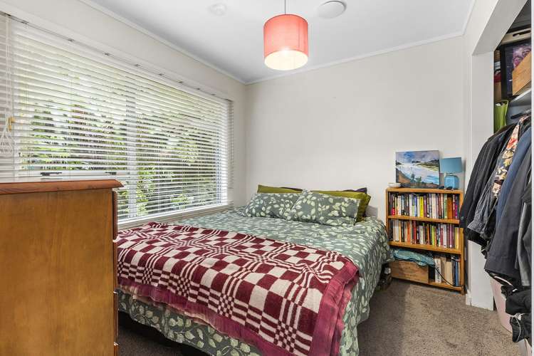 2b Chancellor Way Crofton Downs_8