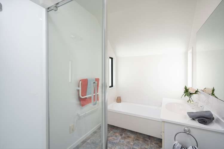 5/2 Leamington Street Addington_13