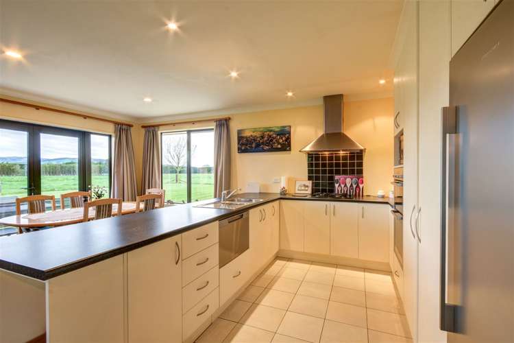 219 Amberley Beach Road Amberley_3