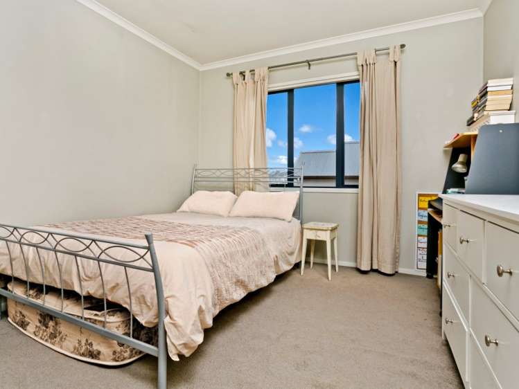 12 Vicente Place Oteha_10